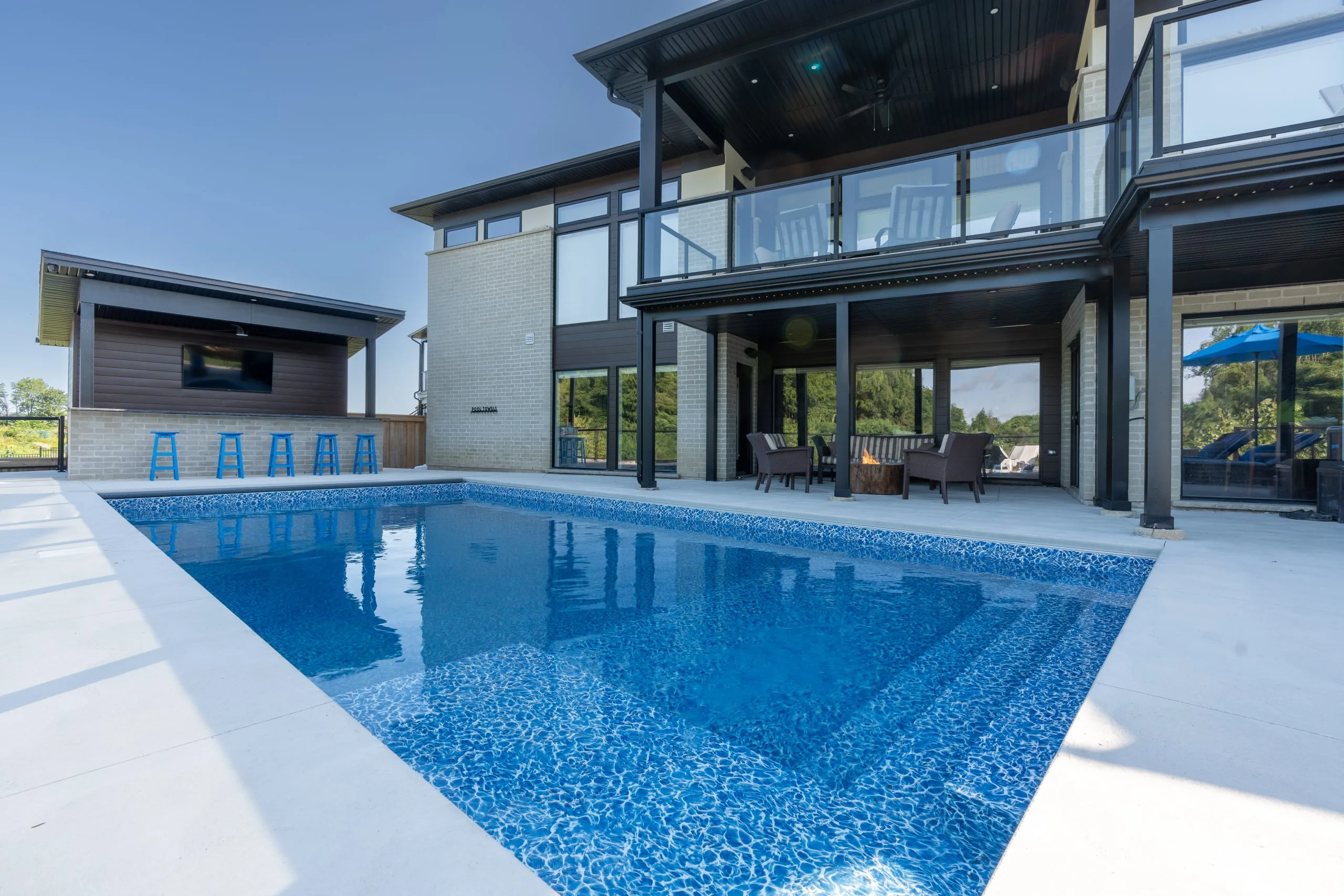 Winterberry Job site showing the excellence and elegance of Cracknell Pools backyard services