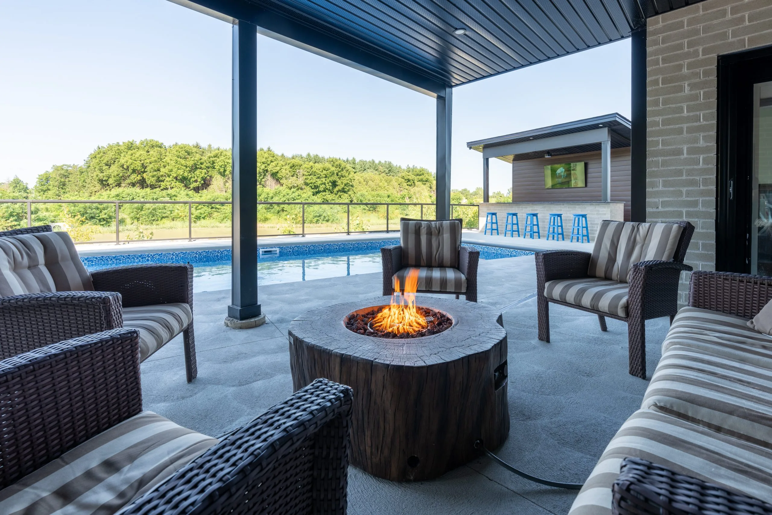 Winterberry Job site showing the excellence and elegance of Cracknell Pools backyard services